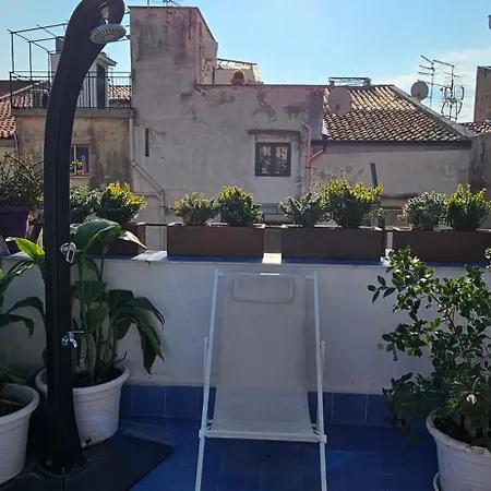 Large Terrace Apartment Near Politeama-2